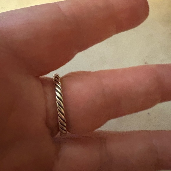 GUC David Yurman band ring. .925. Size 8.5 almost 9 - Picture 4 of 9